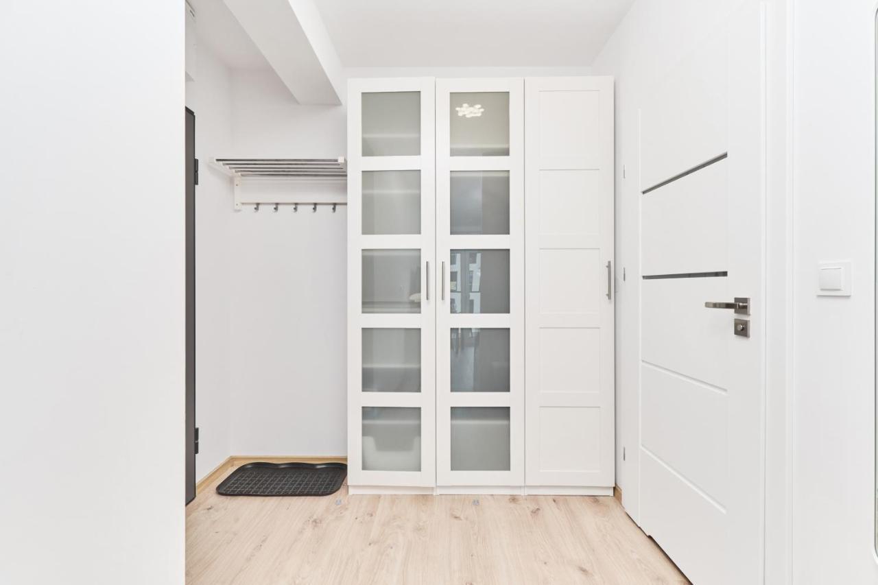 Апартаменти Ksiecia Witolda 32 By Renters Вроцлав